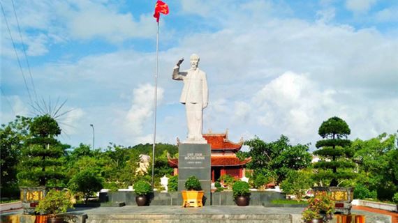 Khu tưởng niệm Bác Hồ