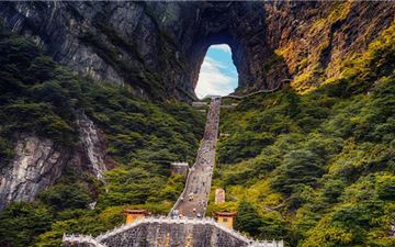 Tour Trung Quốc 5N4Đ: HCM - Ân Thi - Trương Gia Giới - Phượng Hoàng Cổ Trấn