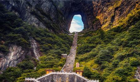 Tour Trương Gia Giới 5N4Đ: HCM - Trương Gia Giới - Phượng Hoàng Cổ Trấn - Ân Thi