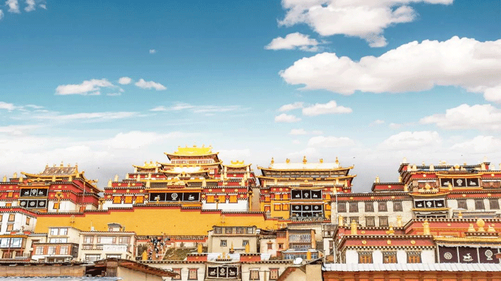 Tu viện Songzanlin ở ShangriLa mang đậm văn hóa Tây Tạng