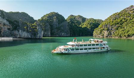 Tour Vịnh Lan Hạ - Cát Bà Trong Ngày: Hà Nội - Trải Nghiệm Du Thuyền Serenity 5 sao