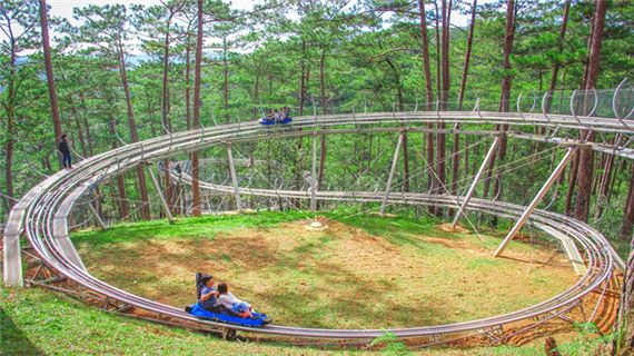 Máng trượt Datanla