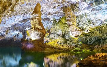Tour Quảng Bình Nửa Ngày: Đồng Hới - Động Phong Nha