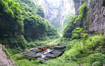 Tour Trung Quốc 5N5Đ: Trùng Khánh - Vũ Long - Hồng Nhai Động - Công Viên Gấu Trúc - No Shopping