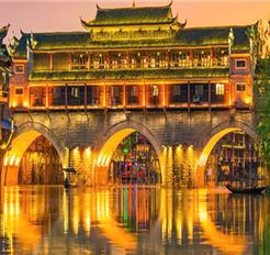 Tour Trung Quốc 6N5Đ: Hà Nội - Trường Sa - Trương Gia Giới - Thất Tinh Sơn - Phượng Hoàng Cổ Trấn
