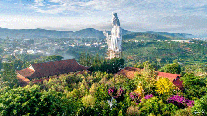 Chùa Linh Ẩn Đà Lạt.