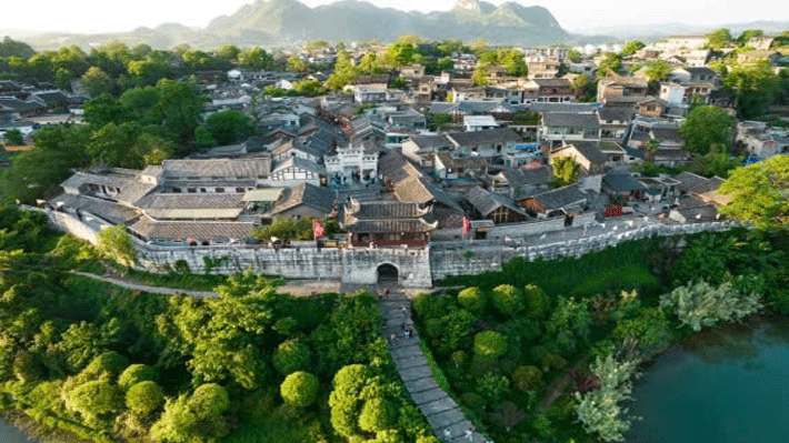 Thanh Nham cổ trấn