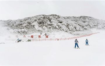 Tour Trung Quốc 5N5Đ: HCM - Trùng Khánh - Vũ Long - Tiên Nữ Sơn - Trượt Tuyết Kim Phật Sơn - No Shopping