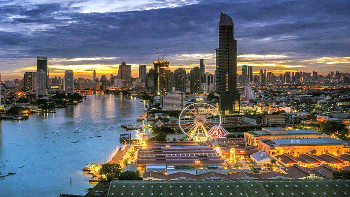 Chợ đêm Bangkok Asiatique.