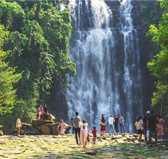 Tour Tết Đà Lạt 4N3Đ: HCM - Đà Lạt - Thác Bobla - Vùng Đất Cổ Tích Fairytale Land