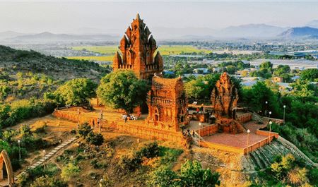 Tour Ninh Thuận 3N2Đ: Sài Gòn - KDL Tanyoli - Vĩnh Hy - Tháp Pô Klong Garai