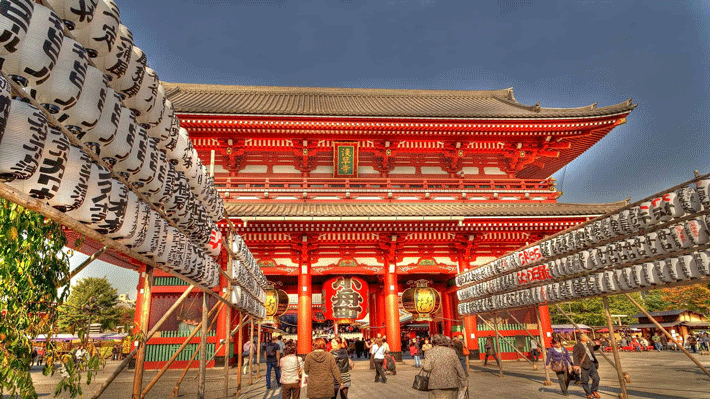 Đền Asakusa Kannon - Ngôi đền cổ nhất Tokyo, thờ Phật Bà Quan Âm.