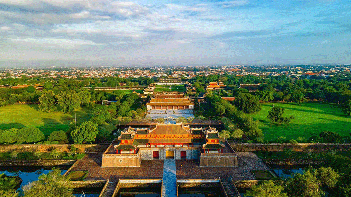 Kinh Thành Huế.