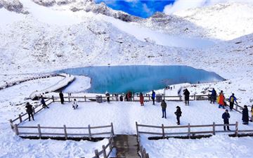 Tour Trung Quốc 6N5Đ: HCM - Thành Đô - Núi Tứ Cô Nương - Tùng Bình Câu - Đạt Cổ Băng Xuyên - No Shopping