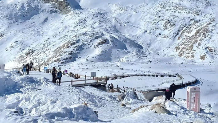 Đạt Cổ Băng Xuyên.