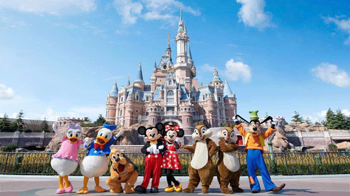 DisneyLand Thượng Hải.