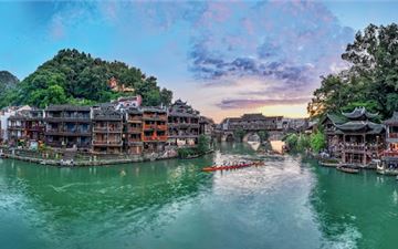 Tour Trung Quốc 5N4Đ: HCM - Phượng Hoàng Cổ Trấn - Trương Gia Giới - Thiên Môn Sơn