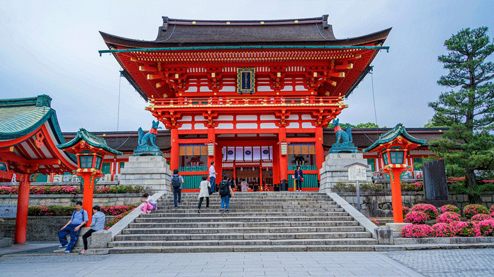 Đền Fushimi Inari Taisha.