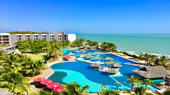 Hồ bơi ngoài trời ở Resort Vietsovpetro.