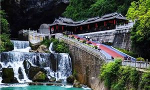 Ân Thi Long Lân Cung