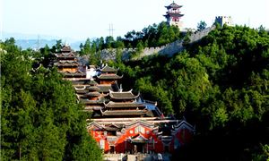 Ân Thi Thổ Ty Thành
