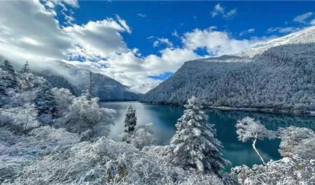 Tour Trung Quốc 7N7Đ: HCM - Trùng Khánh - Nga Mi - Thành Đô - Cửu Trại Câu - No Shopping