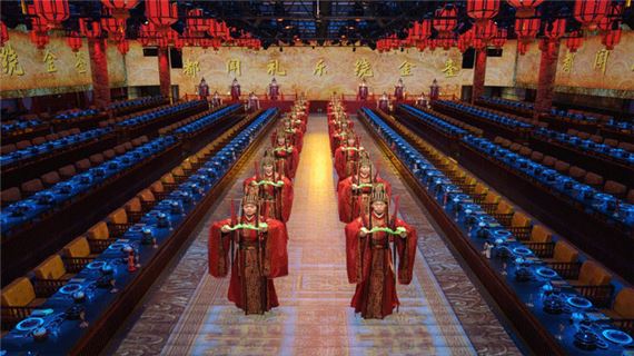 Yến Tiệc Cung Đình