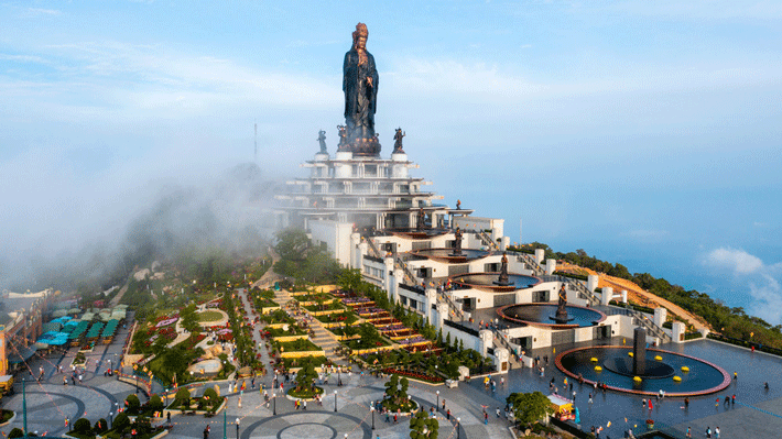 Núi Bà Đen Tây Ninh