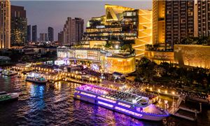 Quan cảnh bên ngoài trung tâm thương mại Icon Siam.