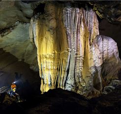Tour Quảng Bình Trong Ngày (Đón Tại Đồng Hới): Khám Phá Hang Chà Lòi