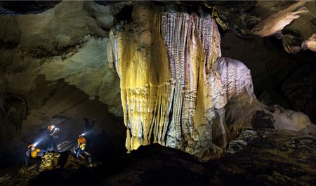 Tour Quảng Bình Trong Ngày (Đón Tại Đồng Hới): Khám Phá Hang Chà Lòi