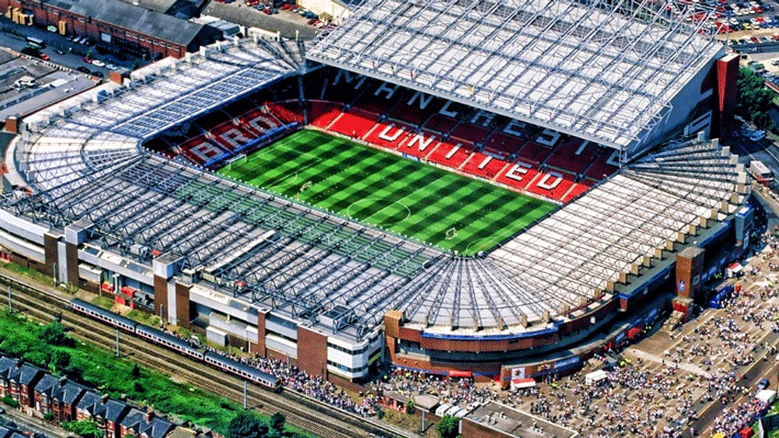 Sân vận động Old Trafford.