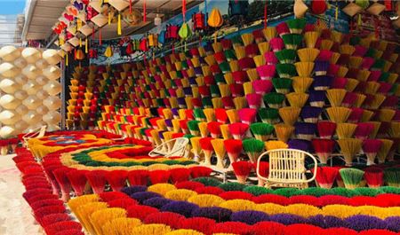 Tour Huế Trong Ngày: Văn Hóa Làng Nghề Thủ Công Truyền Thống Huế