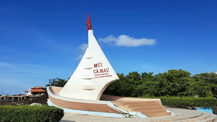 Pano còn tàu Đất Mũi
