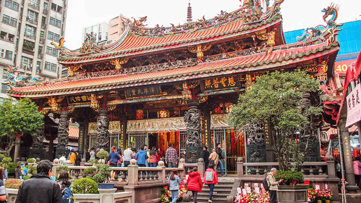 Chùa Long Sơn Đài Loan.