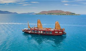Du Thuyền Emperor Cruises Nha Trang.