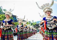 Tour Trung Quốc 5N4Đ: Hà Nội - Quý Châu - Vạn Mẫu Bình Ba - Tây Giang Thiên Hộ Miêu Trại