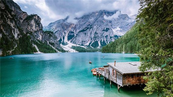 Hồ Lago di Braies