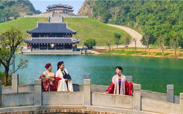 Tour Hành Hương Trong Ngày: Hà Nội - Tam Chúc - Thung Ui