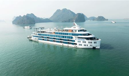 Tour Hạ Long Trong Ngày: Du Thuyền Luna 6 Sao