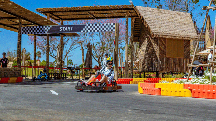 Trò chơi trong KDL Langbiang Land.