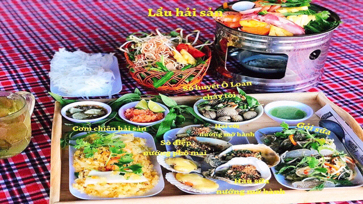 Khay ghép dùng bữa trưa