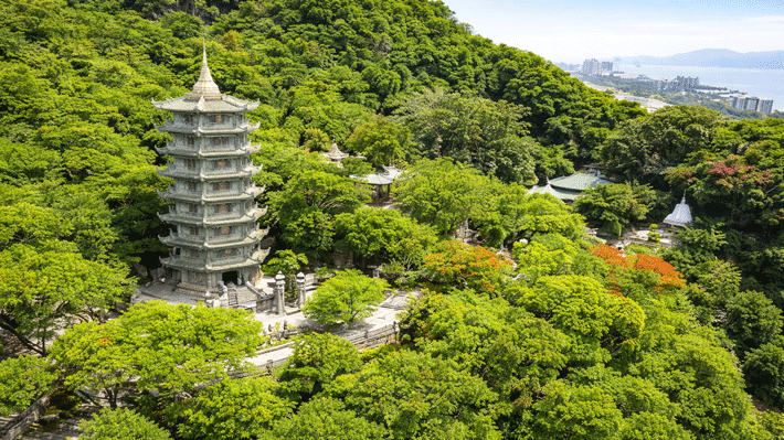 Chùa Linh Ứng (Ngũ Hành Sơn)