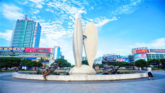 Quảng trường Ngọc Trai