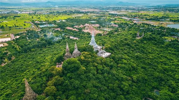 Quan cảnh cố đô Oudong.